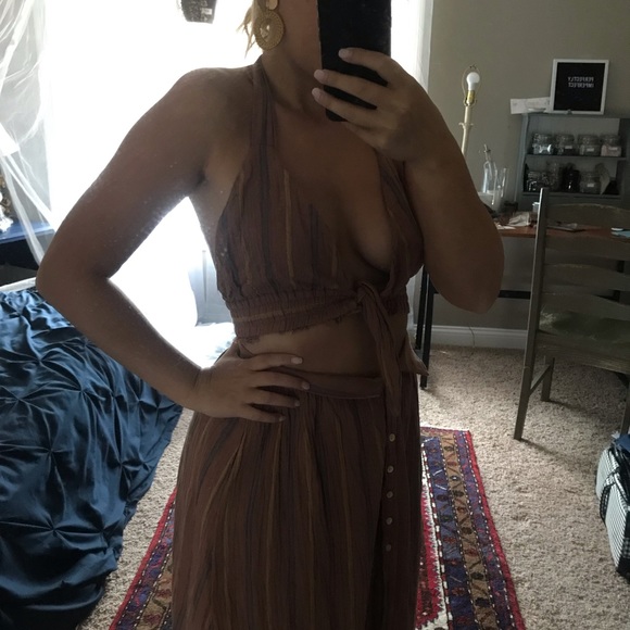 Two piece set - Picture 2 of 3